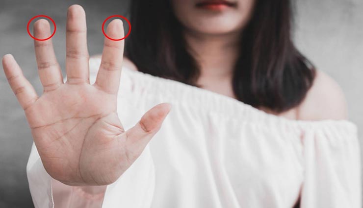 astrology tips,astrology tips in hindi,saumdra shastra,shankha on fingers