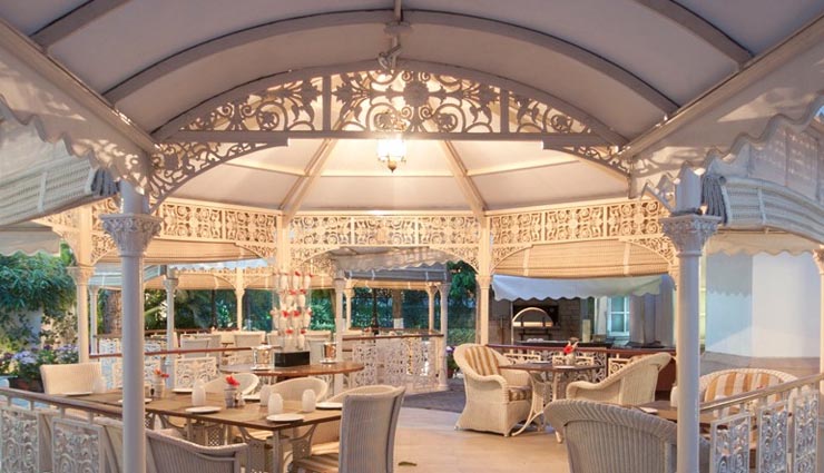 5 most expensive restaurant of india,yuuka palladium palace mumabai,taj falaknuma palace,san gimignano imperial,le cirque leela palace,zodiac grill