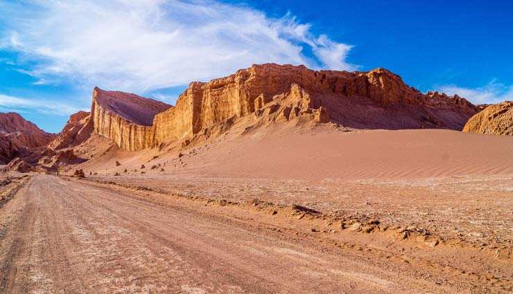 chile,torres del paine national park,patagonia,iquique,san pedro de atacama,valparaiso,easter island,chile,attractions in chile,places to visit in chile