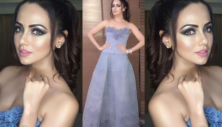 sana khan,sana khan pics,sana khan latest pics,sana khan instagram pics