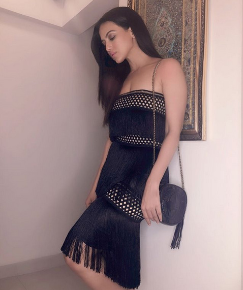 sana khan,viral photo,gossips,entertainment