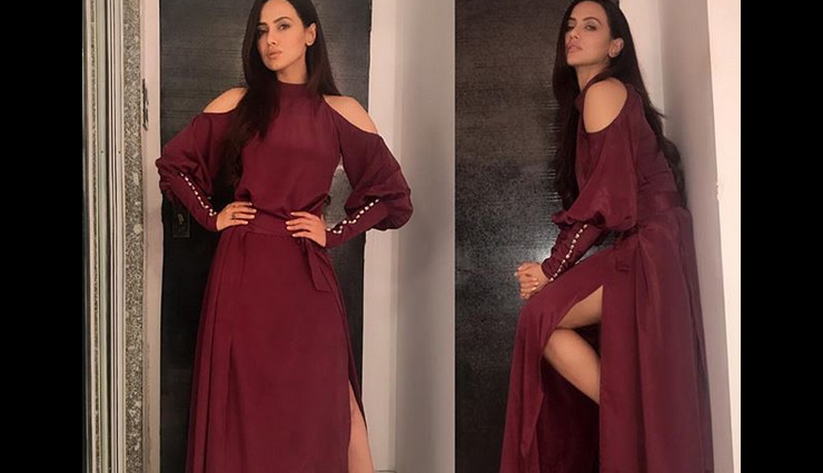 sana khan,sana khan pics,sana khan latest pics,sana khan instagram pics