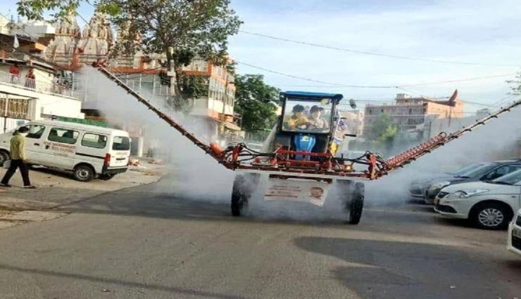 क्या सड़कों पर रोगाणुनाशक का छिड़काव है कोरोना से बचाव? जानें WHO की गाइडलाइन 