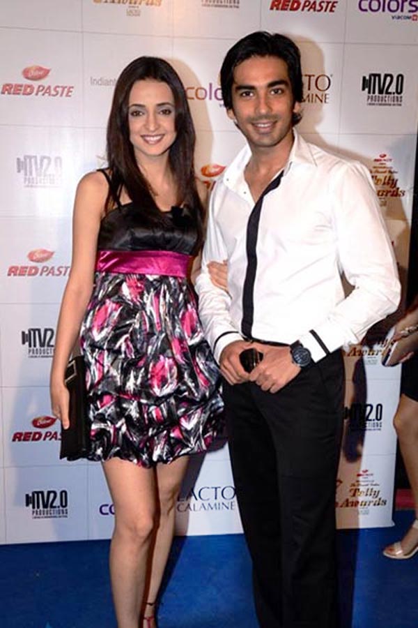 television couple become real life couple,sanya irani,mohit sehgal,ravi dubey,sargun mehta,debina bonnerjee,gurmeet choudhary,kritika kamra,karan kundra,aamir ali,sanjeeda sheikh,manav gohil,shweta kawatra,entertainment,tv news