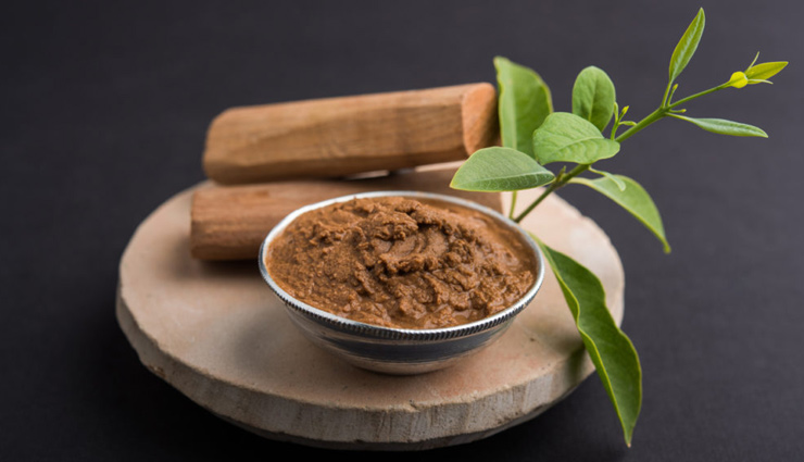 heat strokes,buttermilk,cold bath,moong juice,tamarind juice,onion juice,coriander water,sandalwood paste,apple cider vinegar,plums,home remedies,home remedies for heat stroke,Health tips,summer health tips,fitness tips