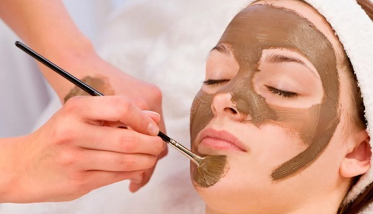 sandalwood,sandalwood beauty tips,chandan benefits,chandan skin benefits,sandalwood for skin,skin care tips,skin beauty,beauty,fair skin,how to get fair skin,home remedies to get fair skin,sandalwood face packs,sandalwood face masks,sandalwood with rose water,acne problem,acne problem treatment