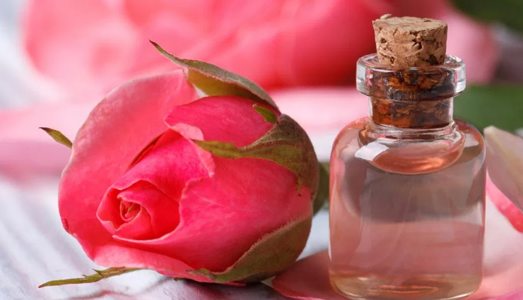 sandalwood and rose water face pack,sandalwood and honey face pack,sandalwood and milk face pack,sandalwood to cure skin problems,sandalwood beauty benefits,skin care tips,beauty tips