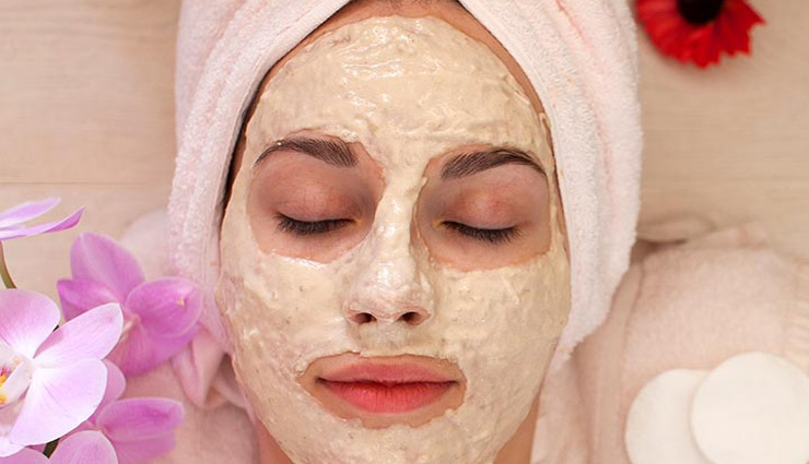 ayurvedic face packs,ayurvedic face packs for glowing skin,skin,face packs,home made face packs,beauty,beauty treatment,home remedies,skin care tips