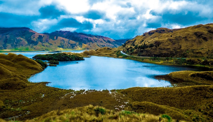 ecuador,places in ecuador,galapagos islands,quito,chimborazo,yasuní biosphere reserve,banos,sangay national park,cotopaxi,travel,holidays,travel guide