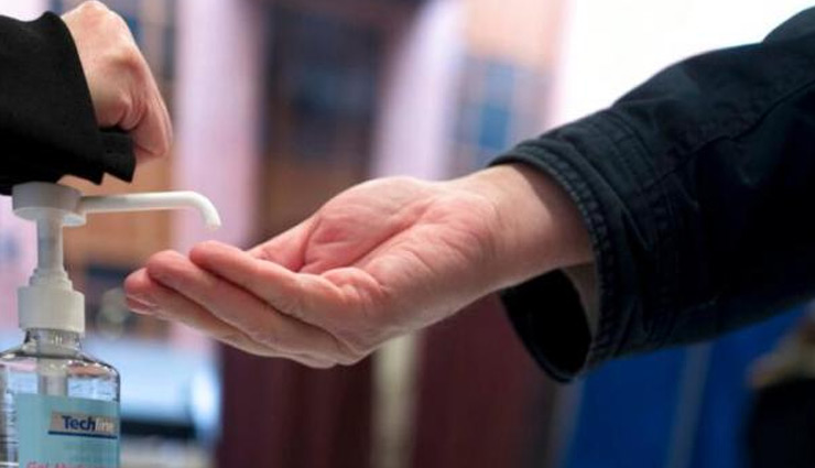 बेहद सतर्क होकर खरीदें सैनिटाइजर, सस्ते के चक्कर में आप हाथों में लगा रहे है जहर sanitizer,sanitizer losses,duplicate sanitizer,sample failure of sanitizer,health news,coronavirus