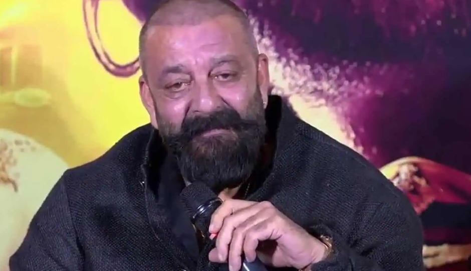 2 News : ‘धुरंधर’ और ‘द राजा साब’ के क्लैश पर ऐसा बोले संजय दत्त, एक्टर ने इसलिए दिया अमिताभ-धर्मेंद्र का उदाहरण 2 News : ‘धुरंधर’ और ‘द राजा साब’ के क्लैश पर ऐसा बोले संजय दत्त, एक्टर ने इसलिए दिया अमिताभ-धर्मेंद्र का उदाहरण