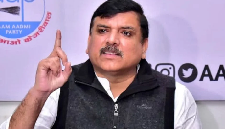 AAP में टूट पर सियासी संग्राम तेज, संजय सिंह का बागी नेताओं पर हमला—बोले, ‘पंजाब की जनता माफ नहीं करे