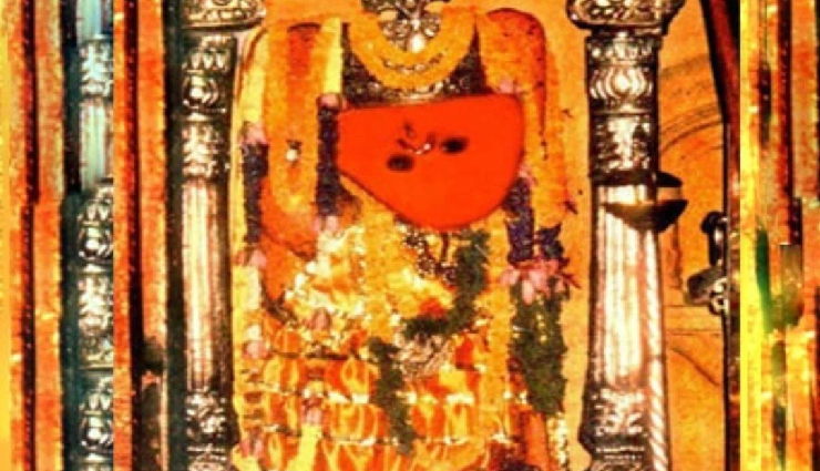 varanasi famous temples,top temples in varanasi,varanasi sacred temples,holy temples in varanasi,varanasi ancient temples,best varanasi temple tour,varanasi spiritual temples,varanasi divine temples,varanasi heritage temples,temples to visit in varanasi,varanasi temple exploration