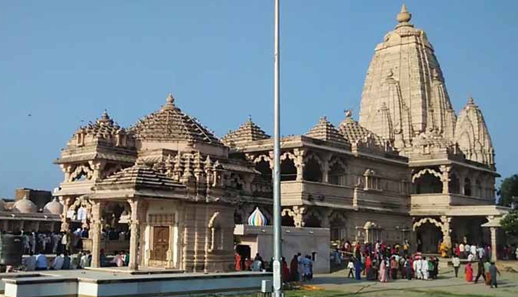 इतिहास प्रेमियों के लिए स्वर्ग से कम नहीं है चित्तौड़गढ़, जानें यहां के प्रमुख दर्शनीय स्थल chittorgarh tourist places,explore chittorgarh attractions,best places to visit in chittorgarh,chittorgarh historical sites,chittorgarh fort and palaces,top tourist destinations in chittorgarh,chittorgarh sightseeing spots,famous landmarks in chittorgarh,cultural heritage of chittorgarh,must-visit places in chittorgarh