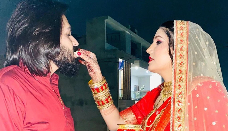 पति वीर साहू के लिए सपना चौधरी ने रखा करवा चौथ का व्रत, शेयर की तस्वीरें
