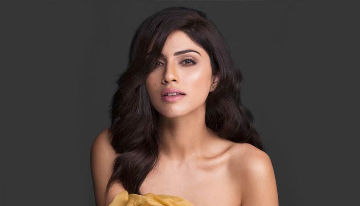 bollywood,tanushree dutta,sapna pabbi,uncomfortable bra