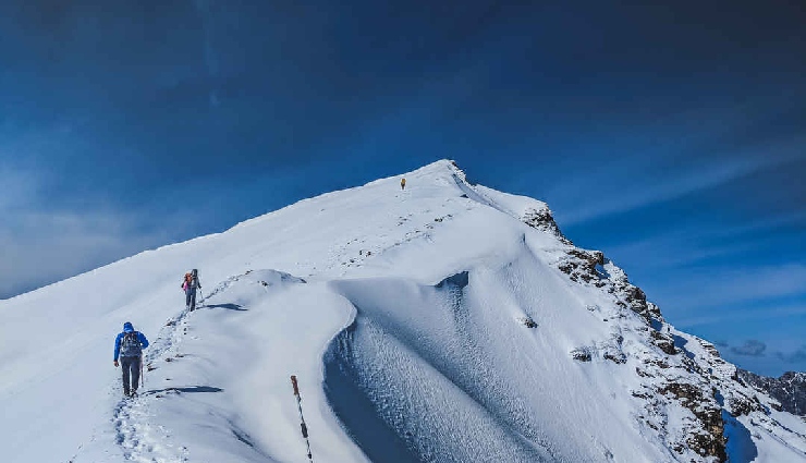 7 Reasons Why You Can Must Explore Sar Pass Trek