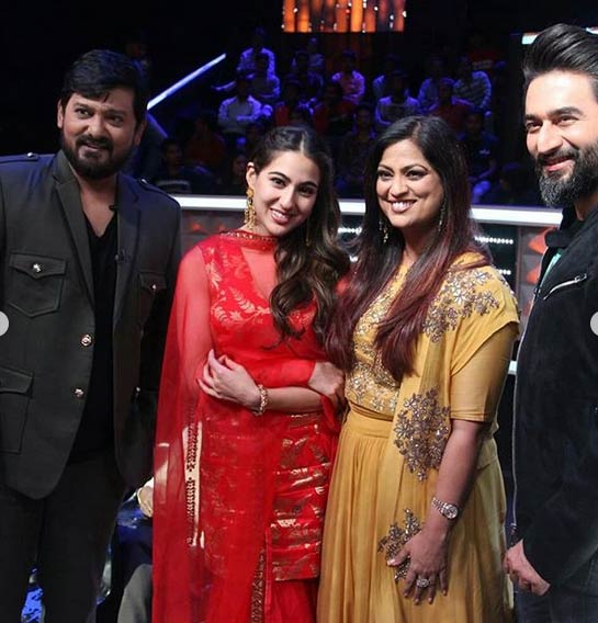 bollywood,sara ali khan,taimur ali khan,kedarnath,kedarnath promotion,taimur ali khan doll,sushant singh rajput