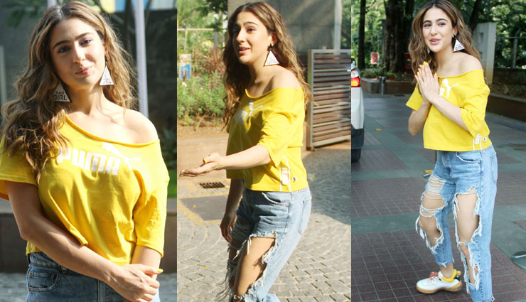 फटी जीन्स की दिवानी हैं सारा अली खान, देखे तस्वीरें sara ali khan fashion,sara ali khan fashion tips,sara ali khan,sara ali khan ripped jeans,denim jeans,yellow crop top,fashion,fashion tips