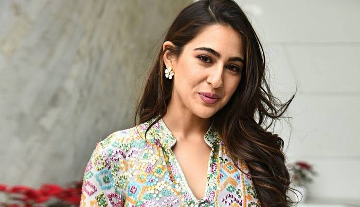 लॉकडाउन में अपनी फिटनेस के लिए डांस कर रही सारा अली खान, फैंस को दिया ये मैसेज, देखे वीडियो