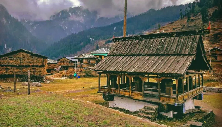 banjar himachal pradesh attractions,banjar tourist spots,must-visit places in banjar,beautiful places in banjar,jibhi and ghiyagi,sarchi village lambri top trek,raghupur fort saryolsar lake trek,balo temple banjar,chehni kothi historical site,tirthan valley banjar,seraj region banjar,hidden gems in banjar,scenic villages near banjar,banjar himachal pradesh travel guide,trekking routes in banjar,banjar hiking trails,best views in banjar,cultural sites in banjar,banjar natural beauty spots,weekend getaway to banjar