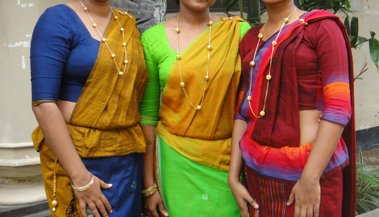 sri lanka,places to visit in sri lanka,climb to the top of sigiriya,have an ayurvedic experience,visit a tea plantation,ride the train through the hill country,catch a cricket match,visit both the buddhist temples and the hindu kovils,stay overnight in a national park,experience a poya ritual,eat a sri lankan breakfast,learn how to drape a saree or a sarong,have a meal with a sri lanka family,sri lanka tourism,tourist places,travel,holidays