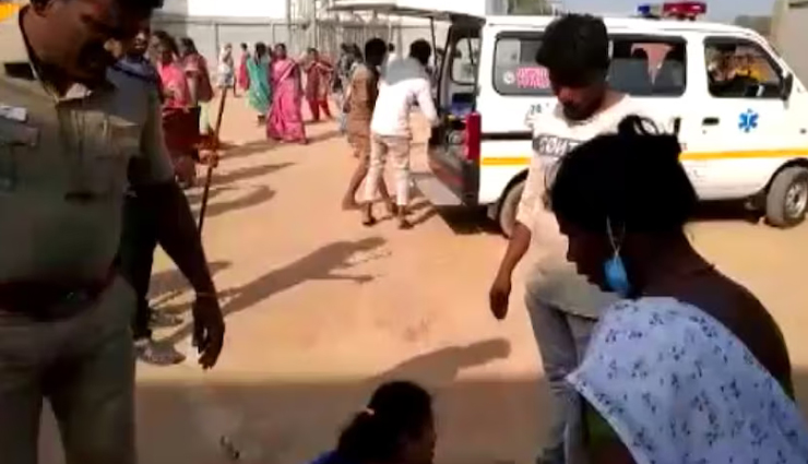 तमिलनाडु: मुफ्त में मिल रही साड़ी लेने को जुटी भीड़, भगदड़ में 4 बुजुर्ग महिलाओं की मौत, 11 घायल
