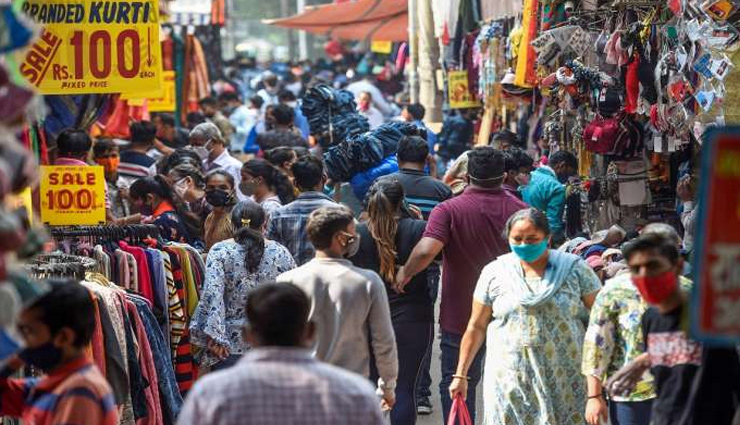 delhi cheap market,delhi market,travel