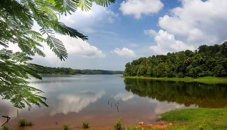 अरब सागर के तट पर बसा शहर हैं केरल का कोल्लम, यहां आएं तो जरूर करें इन जगहों की सैर kollam tourist attractions,explore kollam top tourist spots,best places to visit in kollam,tourist destinations in kollam,kollam sightseeing spots,must-see places in kollam,famous landmarks in kollam,kollam travel guide,tourist hotspots in kollam,discover kollam hidden gems