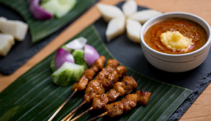 singaporean cuisine delights,must-try dishes in singapore,top singaporean food experiences,iconic dishes of singapore,culinary adventures in singapore,singaporean food must-taste list,best singaporean food to try,exquisite singaporean culinary delights,traditional singaporean dishes,authentic singaporean food experiences,delicious singaporean street food,singaporean cuisine essentials,popular singaporean food options,exotic singaporean food delicacies,mouthwatering singaporean dishes