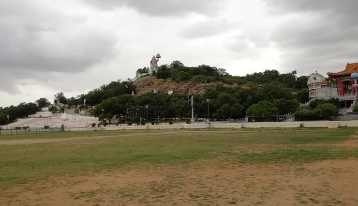 puttaparthi tourist spots,best places to visit in puttaparthi,puttaparthi attractions,puttaparthi sightseeing,puttaparthi travel guide,top things to do in puttaparthi,puttaparthi temples,puttaparthi museum,gopuram puttaparthi,sri sathya sai landmarks