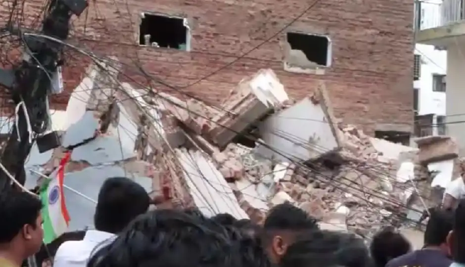 सत्य निकेतन हादसे पर अजय राय की बड़ी मांग, मृतकों के परिवारों को 1 करोड़ रुपये और सरकारी नौकरी देने की अपील