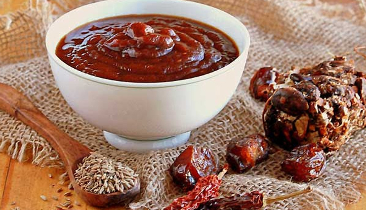 Recipe- Winter Special Saunth Ka Saag With Yogurt