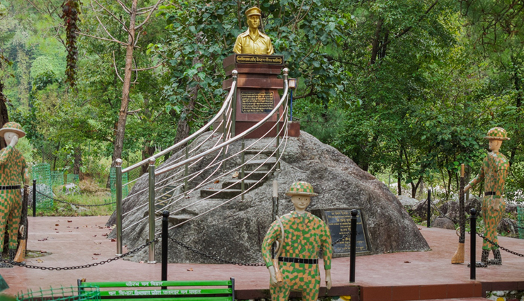 tourist spots in palampur,beautiful places in palampur,palampur tea gardens,chamunda devi temple palampur,pottery at andretta,tashi jong monastery,baijnath shiva temple,neugal khad palampur,saurabh van vihar,dhauladhar national park,palampur toy train ride,palampur tea experience