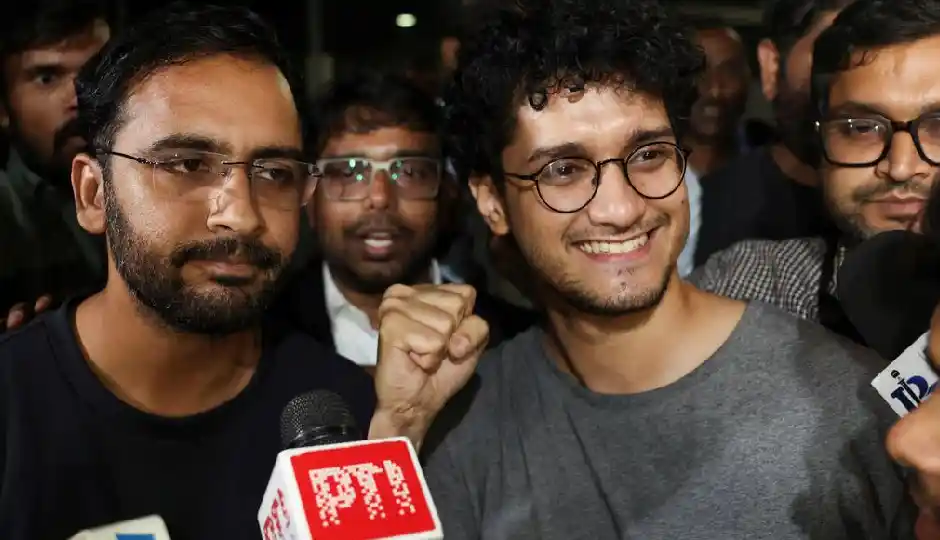 तिहाड़ जेल से बाहर आते ही सौरव दास ने ऐसा मजाक किया कि हंस पड़े लोग, अपने नए लुक पर भी ली चुटकी