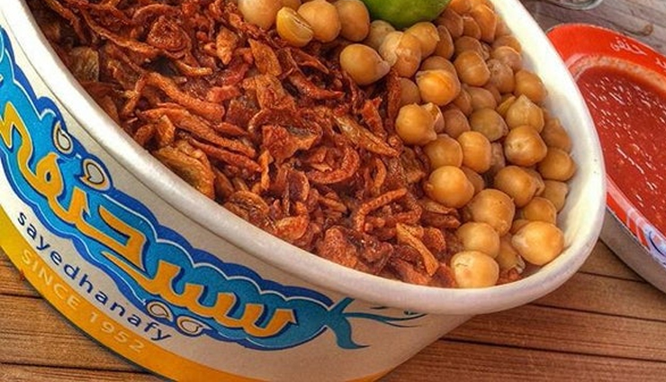 street food in egypt,egypt street food,abou haidar,tabali bistro,abdullah bashandy,sayed hanafy,hawawshi al-refaie,travel,holidays,travel guide