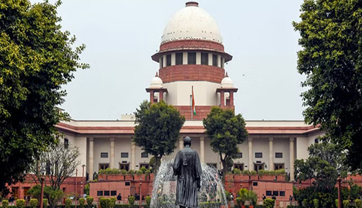 वीवीपैट मशीन की पर्चियों पर सुनवाई करने को तैयार सुप्रीम कोर्ट, केन्द्र सरकार और चुनाव आयोग से माँगा था जवाब