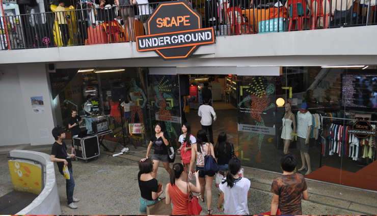 best shopping spots singapore,top places to shop in singapore,singapore shopping extravaganza,ultimate shopping destinations singapore,luxury shopping in singapore,trendy boutiques in singapore,discount shopping singapore,unique souvenir shops singapore,fashion capitals of singapore,shopping malls in singapore