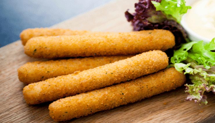 वीकेंड स्नैक्स में बनाए शेज़वान फिंगर्स, स्पाइसी टेस्ट बनाएगा आपका दिन #Recipe