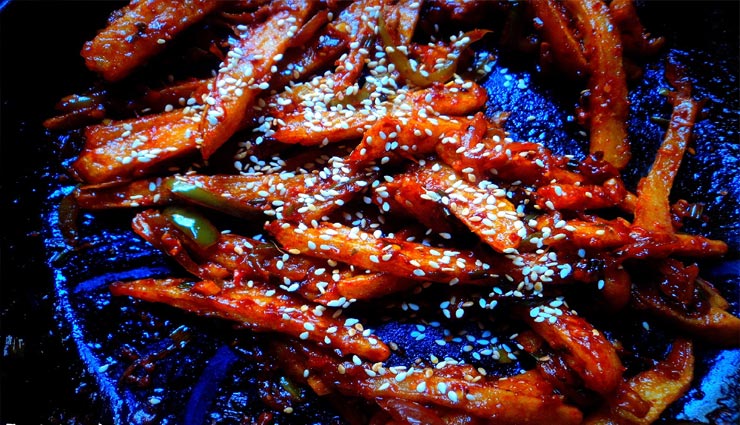 सन्डे स्पेशल में बनाए 'शेज़वान पोटैटो वेजीज़', स्नैक्स ऐसा जो दिन बना दे #Recipe schezwan potato wedges recipe,recipe,recipe in hindi,special recipe