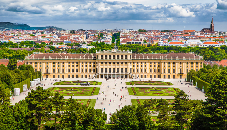 most visited palaces in the world,places to visit in the world,travel,travel guide,travel tips