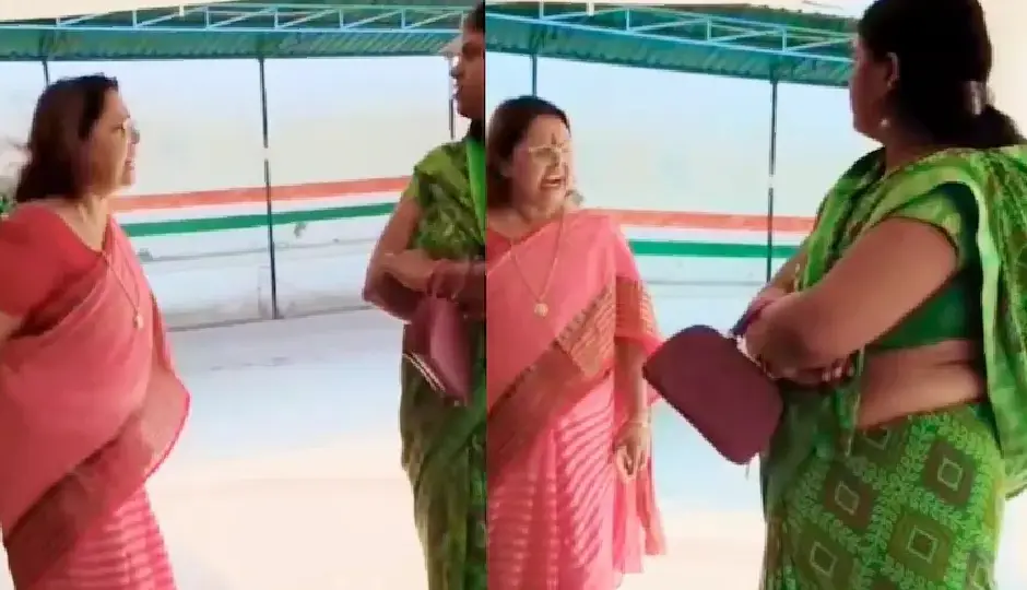 हरदोई में बाहरी किताबें खरीदने पर भड़की प्रिंसिपल, महिला अभिभावक से की बदसलूकी