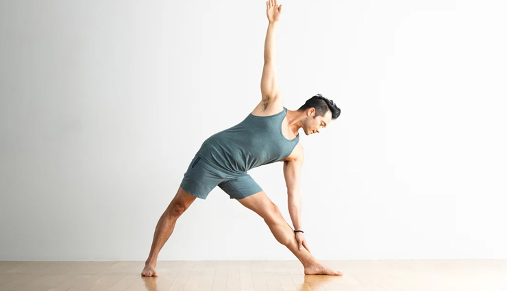 scoliosis,yoga poses for scoliosis,Health tips,fitness tips