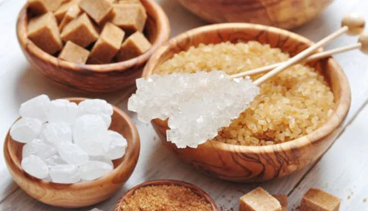 sugar face scrub,lemon and sugar face scrub,chocolate face scrub,coffee face scrub,multani mitti and aloe vera face scrub,homemade scrubs,skin care tips,beauty tips,summer tips