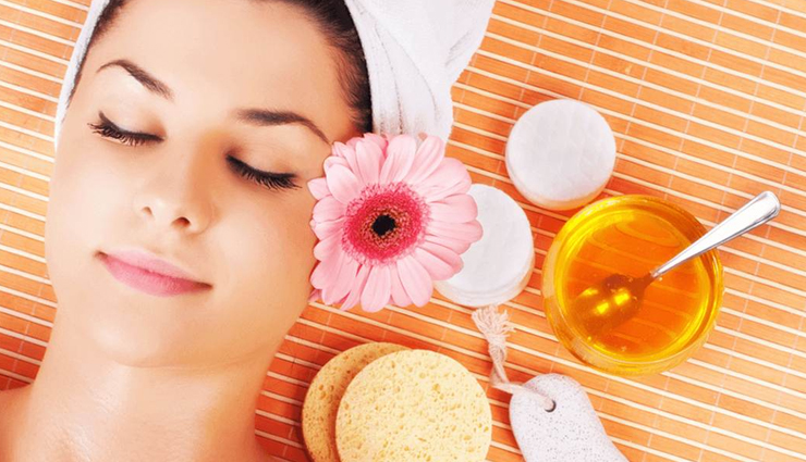 5 DIY Skin Brightening Scrubs To Get Gorgeous Skin