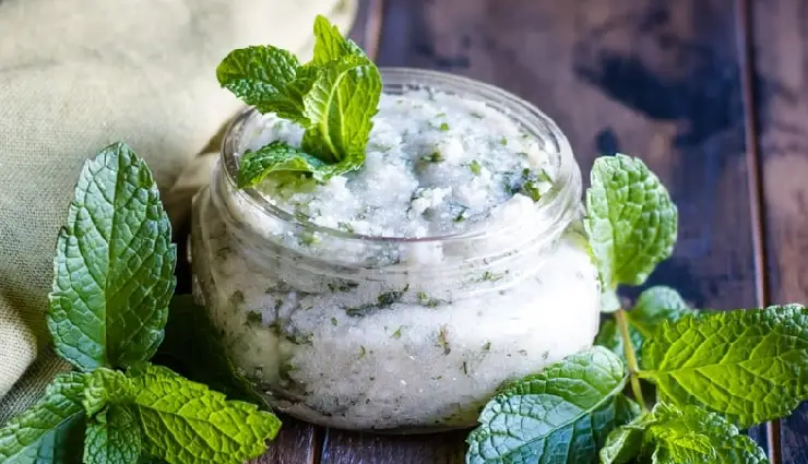 mint leaves benefits,pudina for skin,pudina for hair,mint for acne,natural dandruff remedy,mint cooling effect,herbal skincare tips,natural hair growth remedies,diy mint face pack,chemical-free beauty care