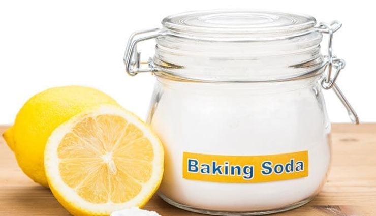 sugar and honey,yogurt and sugar,sugar and vitamin e,sugar and papaya,oatmeal and water,banana and oatmeal,yogurt and oatmeal,oatmeal and almonds,milk and coffee,yogurt and coffee,mashed strawberry,papaya and strawberry,kiwi and strawberry,baking soda and water,baking soda and honey,baking soda and lemon juice,homemade face scrub,face care tips,skin care tips