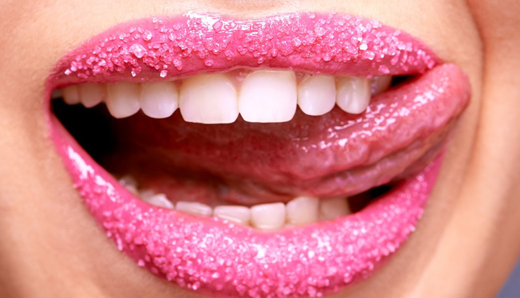 lips,lips beauty in winter,lips care tips in winter,lips beauty,tips to maintain lips beauty,remedies to care lips,beauty,beauty tips