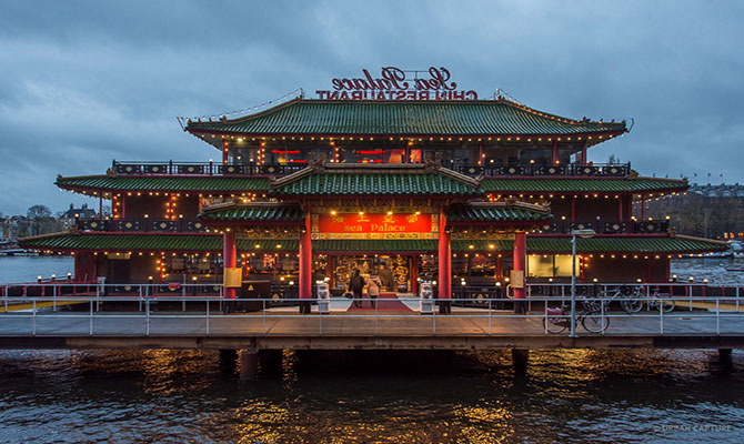 floating restaurant in the world,floating restaurant,sea restaurant,vancouver,jumbo kingdom restaurant,hong kong,veli lake floating restaurant,kerala,rustar dhow floating restaurant,dubai,sea palace,amsterdam,netherlands
