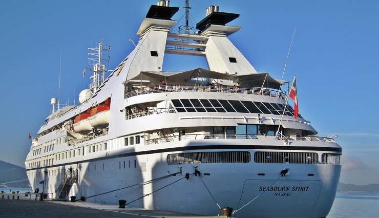 worst cruise disasters,cruise disasters,freedom of the seas,mariner of the seas,seabourn spirits,celebrity mercury,explorer of the seas,star princess,carnival triumph,the pacific sun,the titanic,travel,holidays,travel guide,travel tips